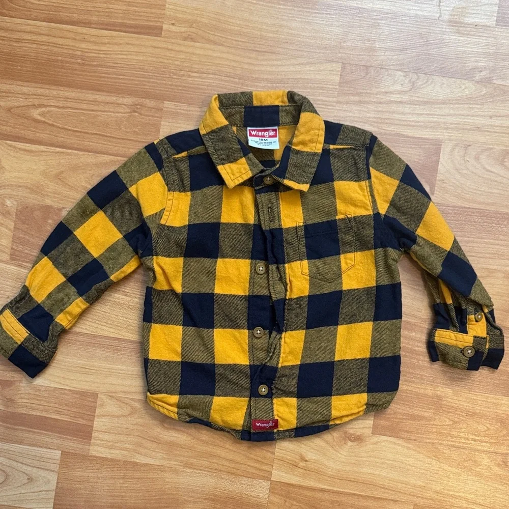 Baby’s wrangler plaid black and yellow 18mo flannel shirt‎